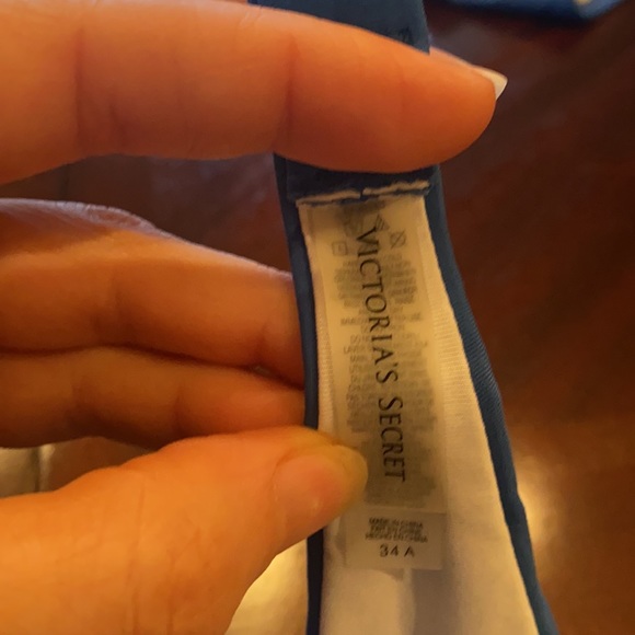 Victoria’s Secret bathing suit. Never worn. No tags - Picture 4 of 8